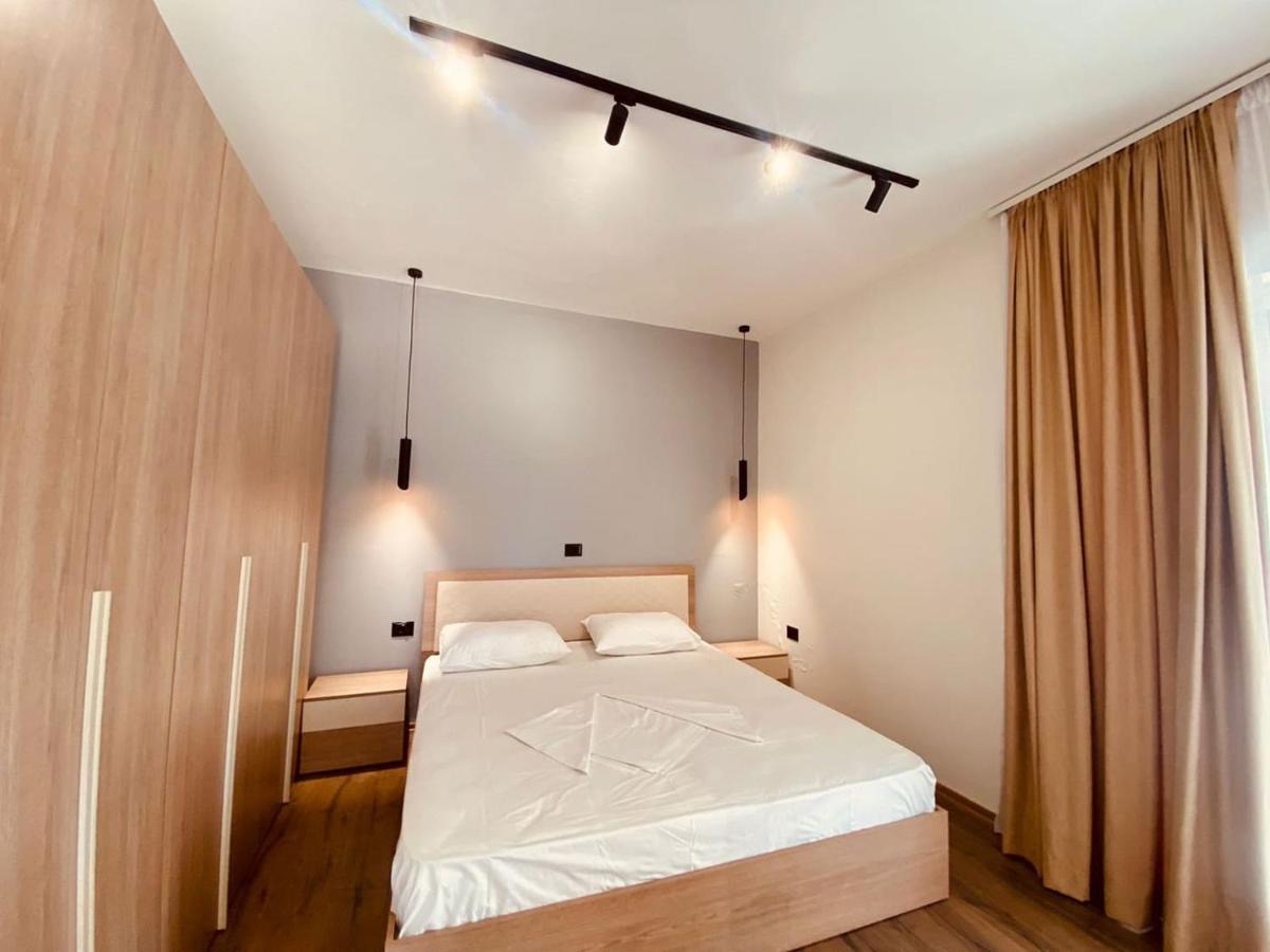 Wild Villa Apartments Sarandë Eksteriør bilde