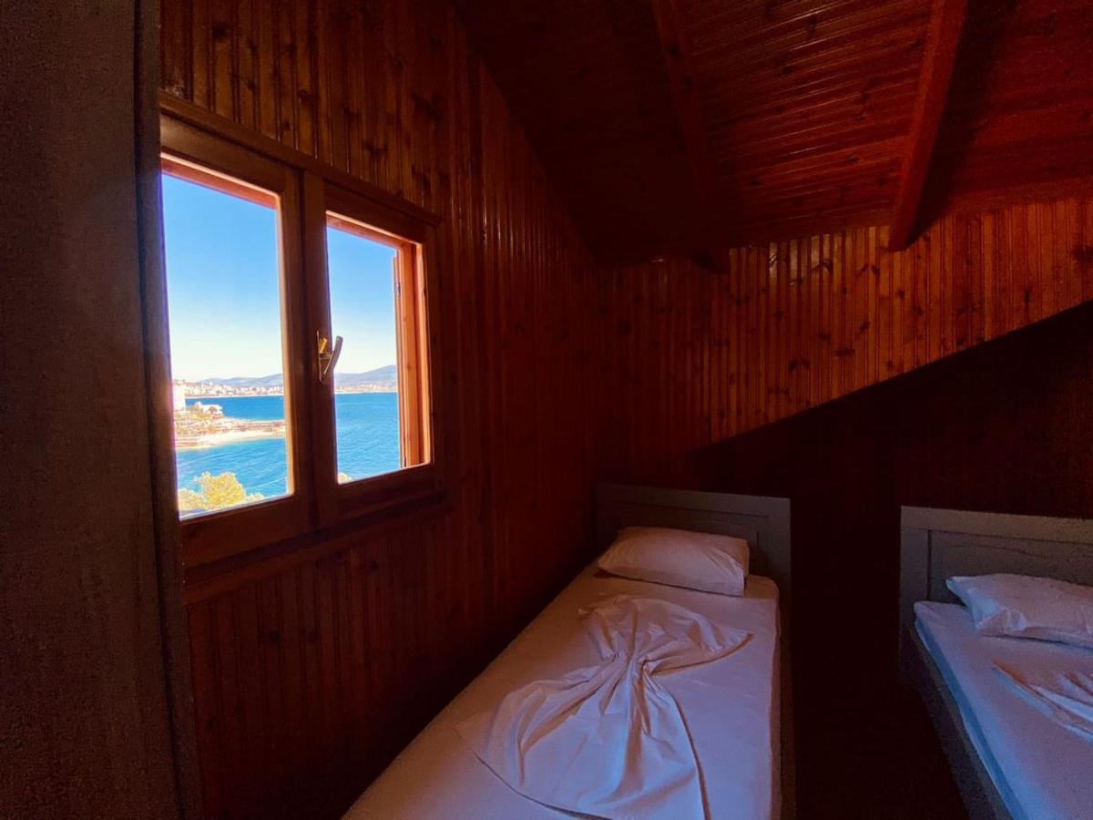 Wild Villa Apartments Sarandë Eksteriør bilde